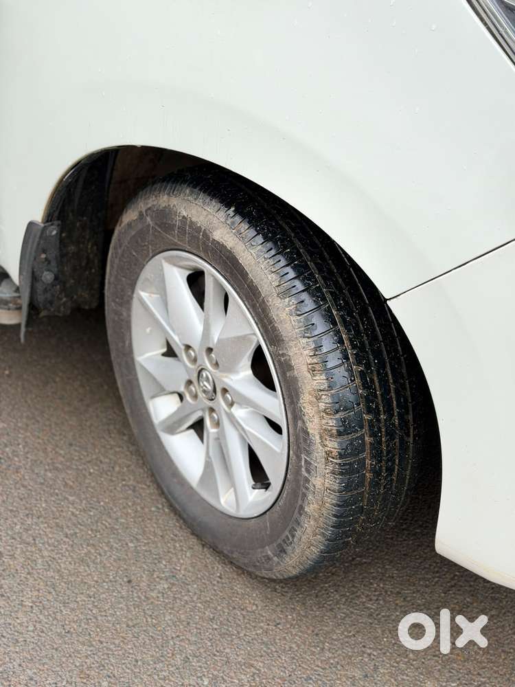 Toyota Innova Crysta 2.4 V, 2018, Diesel
