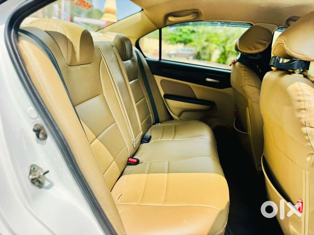 Honda Amaze, 2022, Petrol