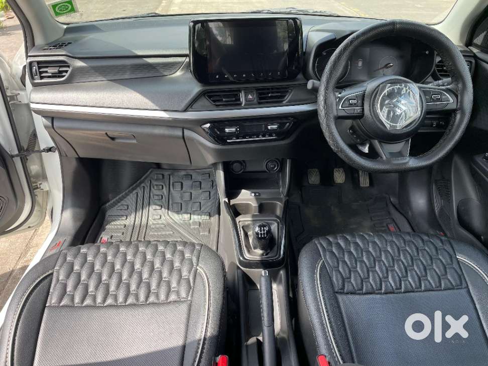 Maruti Suzuki Swift 1.3 Zxi, 2025, Petrol