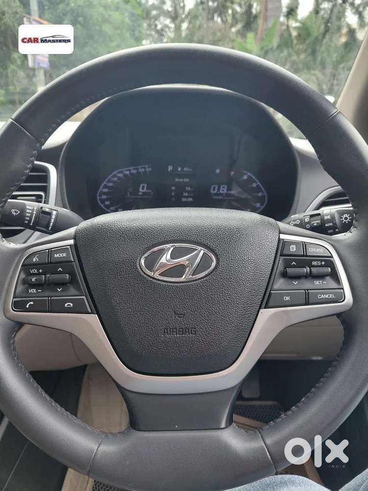 Hyundai Verna 1.5 Sx (o) Vtvt Ivt, 2023, Petrol