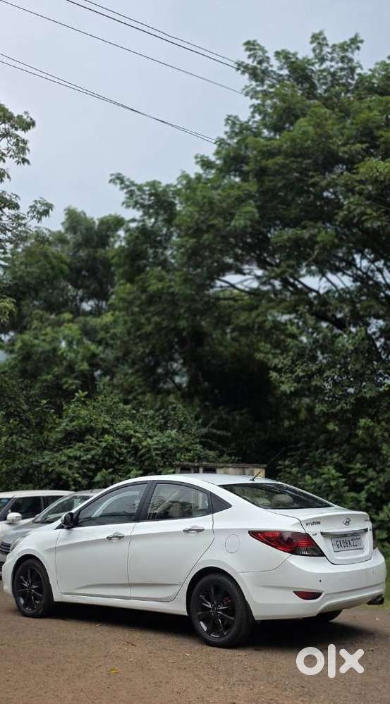 Hyundai Verna Fluidic 1.6 Crdi Sx, 2012, Diesel