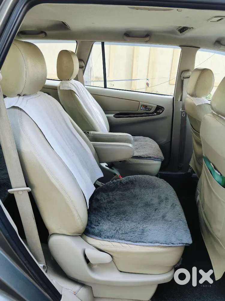 Toyota Innova 2013 Diesel Well Maintained