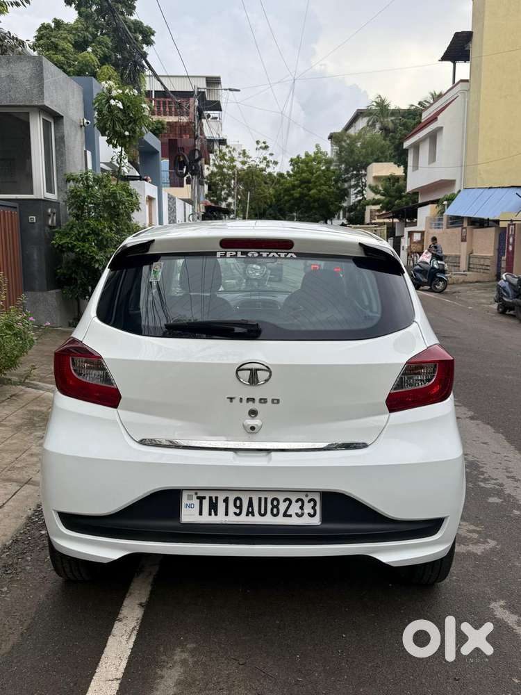 Tata Tiago 1.2 Revotron Xza, 2023, Petrol