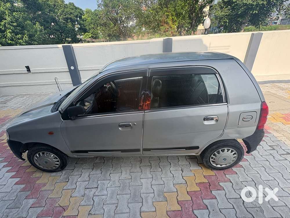 Maruti Suzuki Alto 800 Petrol Manual 2009