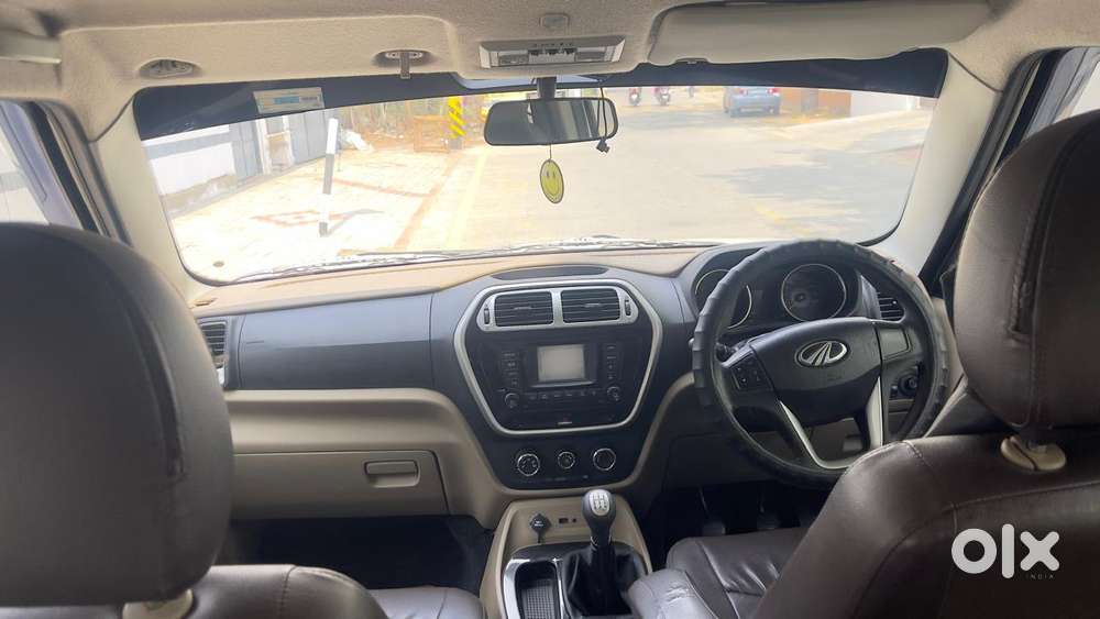 Mahindra Tuv 300 Plus P8, 2017, Diesel