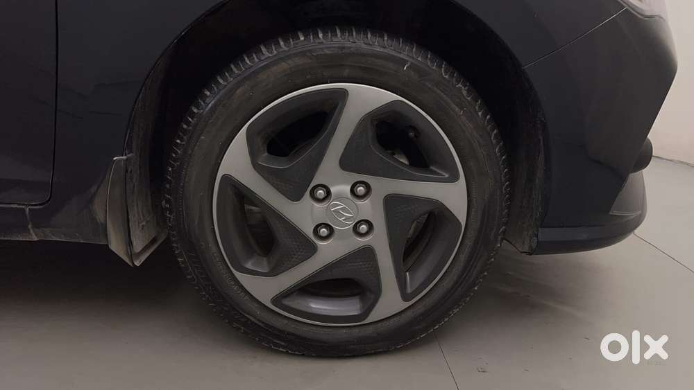 Hyundai Verna 1.5 S Plus Petrol Mt, 2022, Petrol