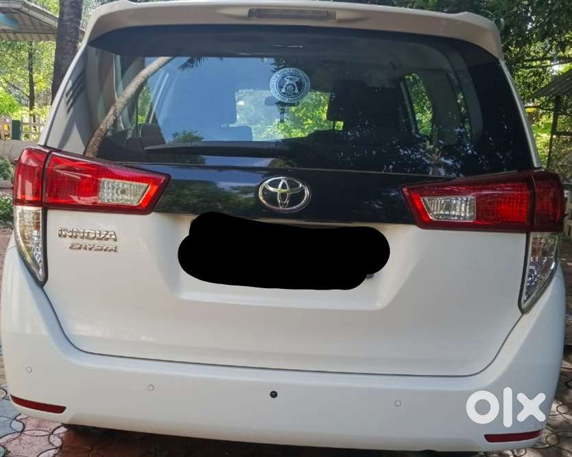 Toyota Innova Crysta 2.4 G Mt 7 Str, 2024, Diesel