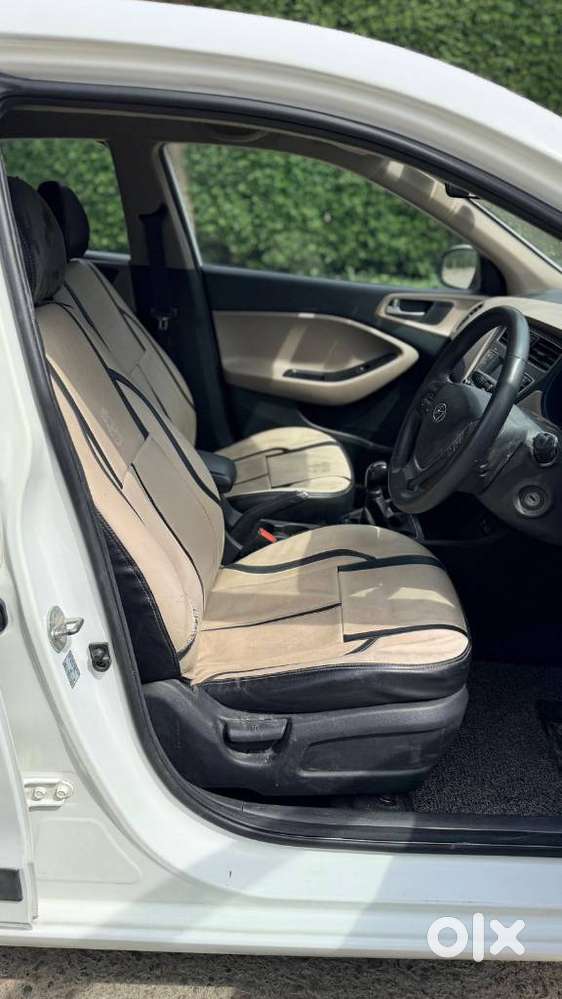 Hyundai I20 Magna 1.2 Mt, 2019, Petrol