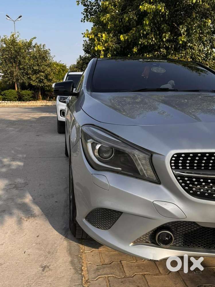 Mercedes-benz Model 2016 Petrol