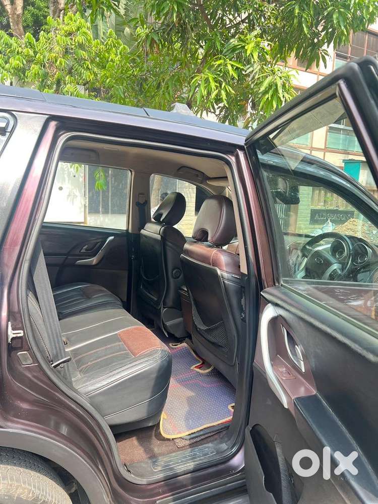 Mahindra Xuv 500 W8  2012  Diesel  7-seater