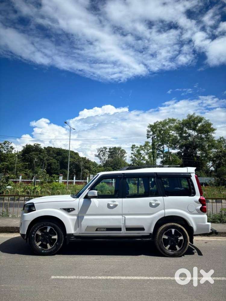 Mahindra Scorpio Classic 2.2 S 11 Mt 7 Cc, 2024, Diesel