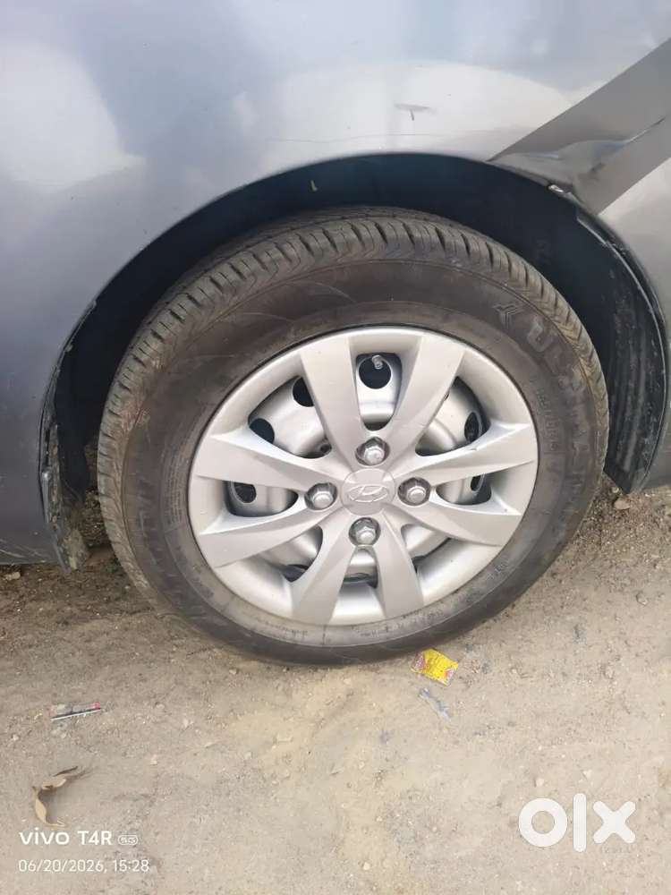 New Car Leni H Car Ekdam Fresh H Koi Kami Nahi H
