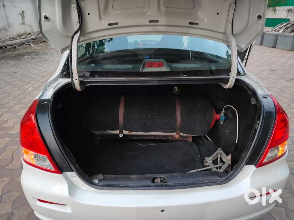 Maruti Suzuki Swift Dzire 1.3 Lxi, 2010, Petrol