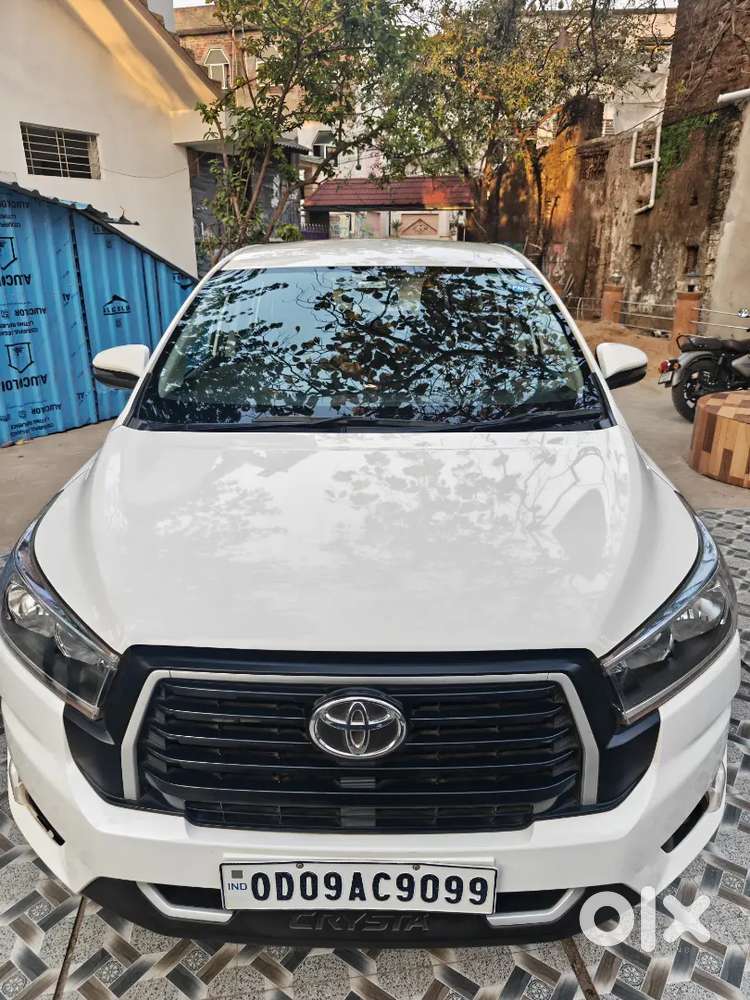 Toyota Innova Crysta 2024 Diesel Well Maintained