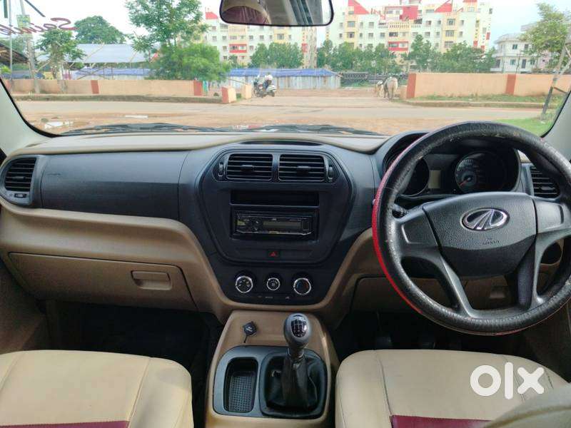 Mahindra Tuv 300 T4, 2018, Diesel