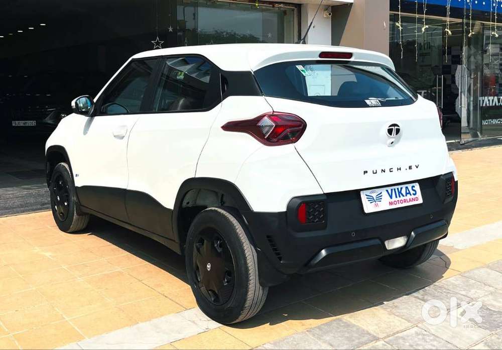 Tata Punch Ev Smart Plus, 2024, Electric