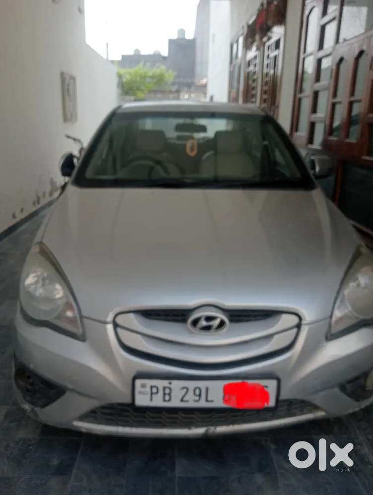 Hyundai Verna