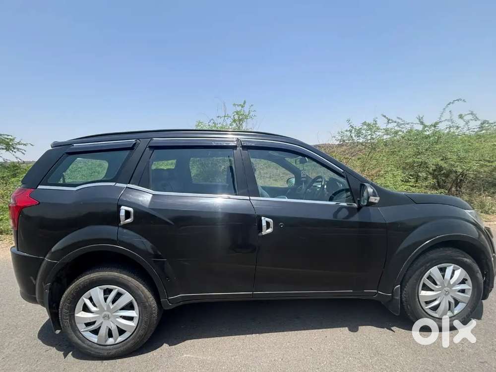 Mahindra Xuv500 2.2 W7 2021 With 0 Dep Insurance