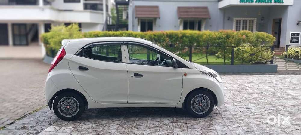 Hyundai Eon Era +, 2016, Petrol