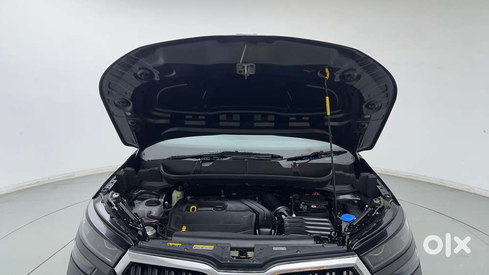 Skoda Kushaq Ambition 1.0l Tsi Mt, 2023, Petrol