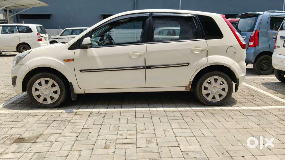 Ford Figo 2012-2015 Diesel Titanium, 2013, Diesel