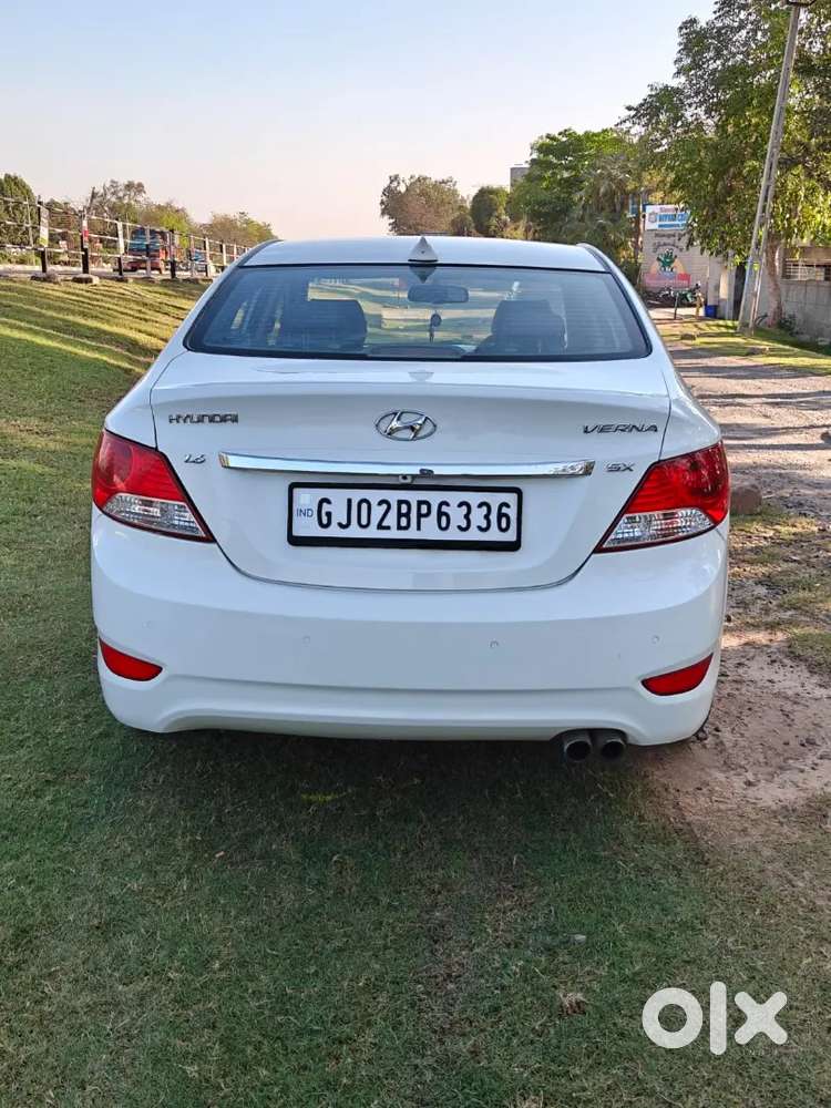 Hyundai Fluidic Verna 2015 Diesel 86500 Km Driven