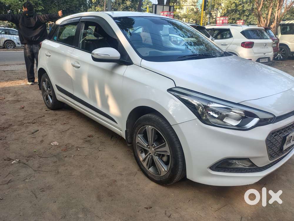 Hyundai I20 Sportz 1.2 Bs-iv, 2018, Petrol