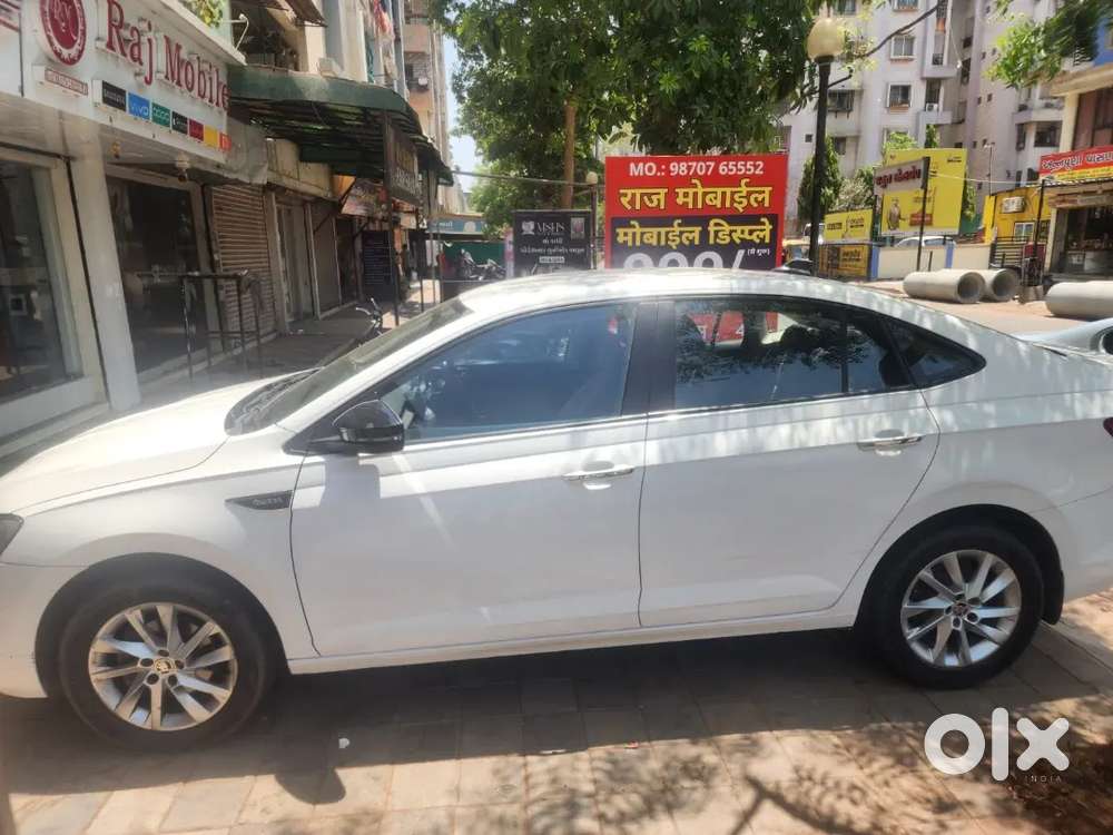 Genuine  Full Company Condition All Service Record All New Tyre