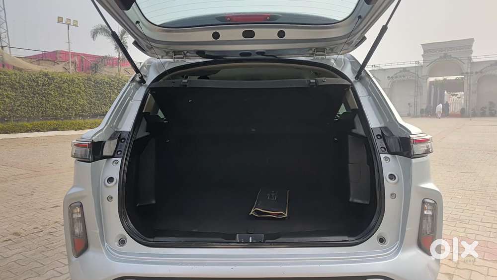 Maruti Suzuki Grand Vitara 1.5 Zeta Smart Hybrid, 2023, Petrol