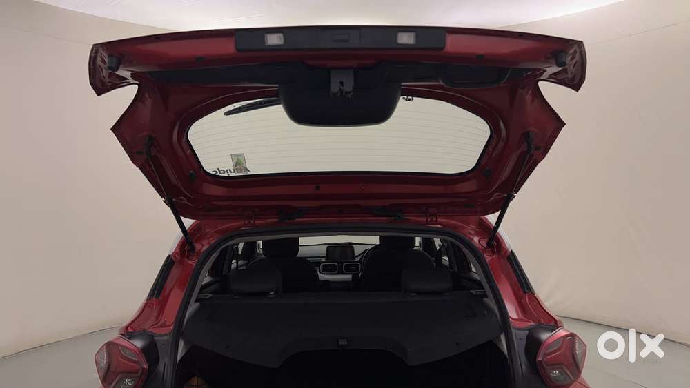 Tata Punch Creative Dual Tone Mt Sunroof, 2023, Petrol