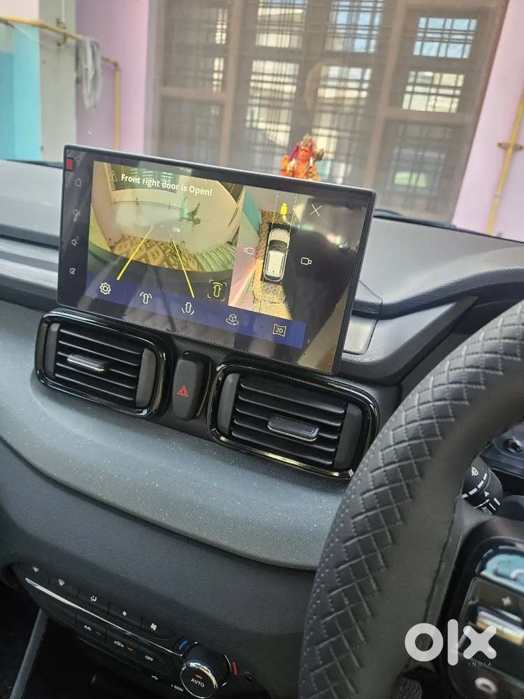 Tata Punch Dazzle Mt Sunroof 2026