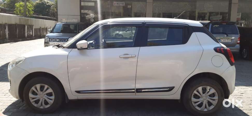 Maruti Suzuki Swift 2018 Vxi, 2023, Petrol