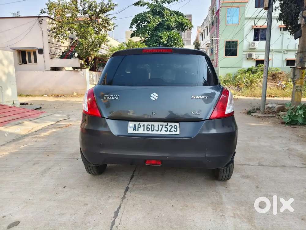 Maruti Suzuki Swift 2016 Petrol Well Maintained