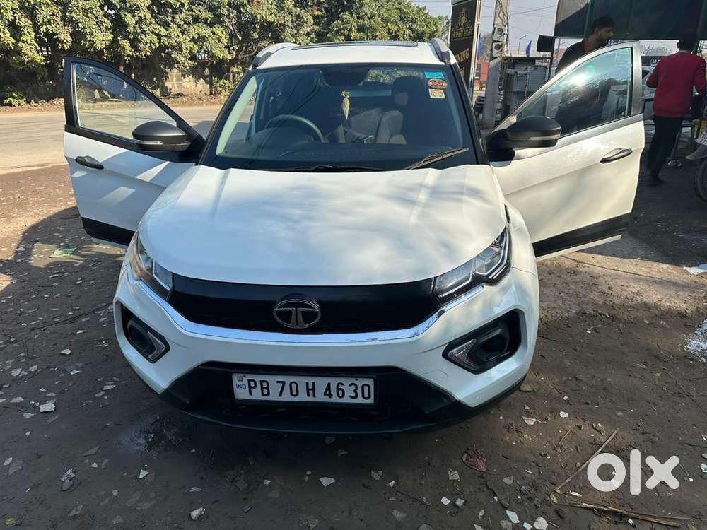 Tata Nexon 1.2 Revotron Xm Plus (s), 2022, Petrol