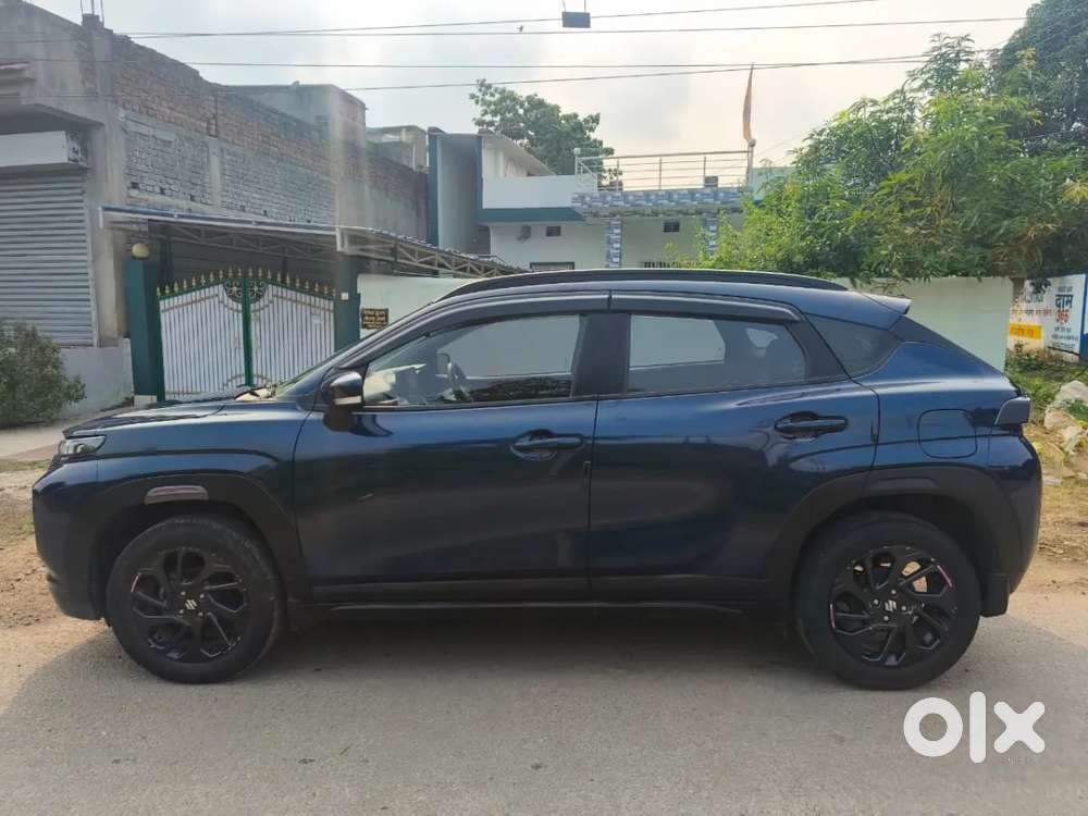 Maruti Suzuki Fronx Delta Plus 1.2l Mt, 2023, Petrol