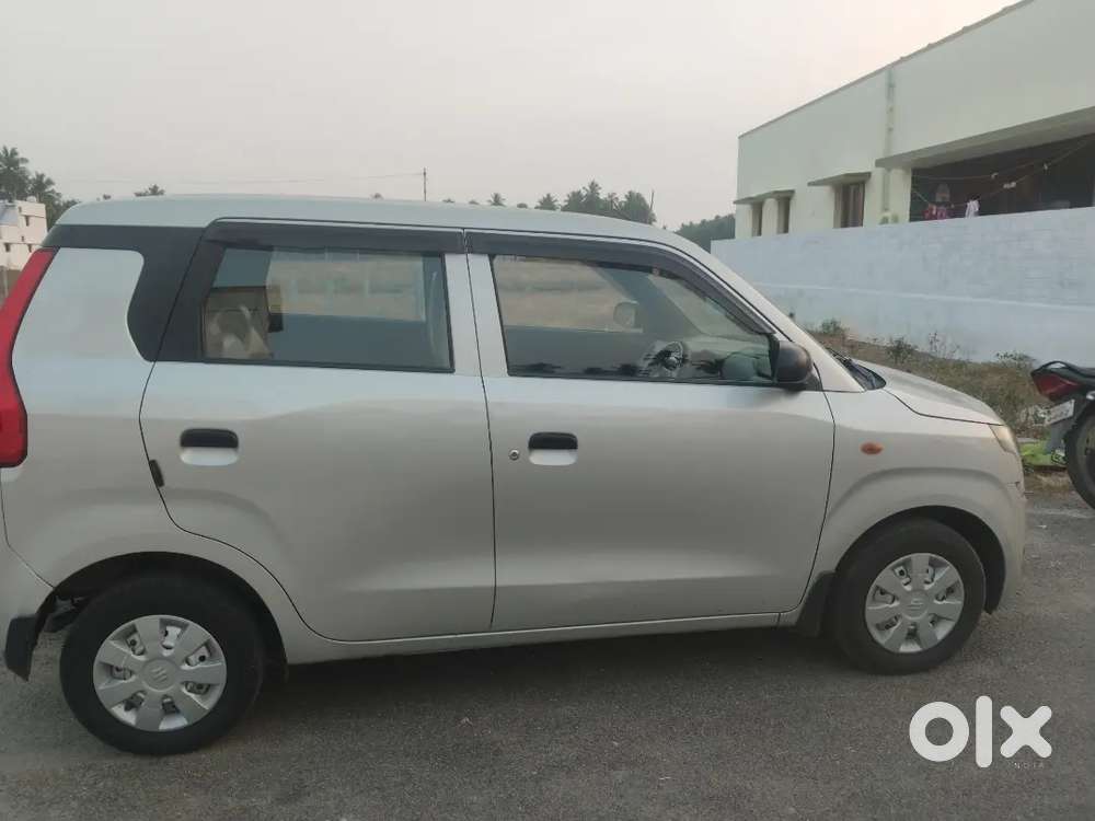 Maruti Suzuki Wagon R 1.0 2022 Cng & Hybrids Well Maintained