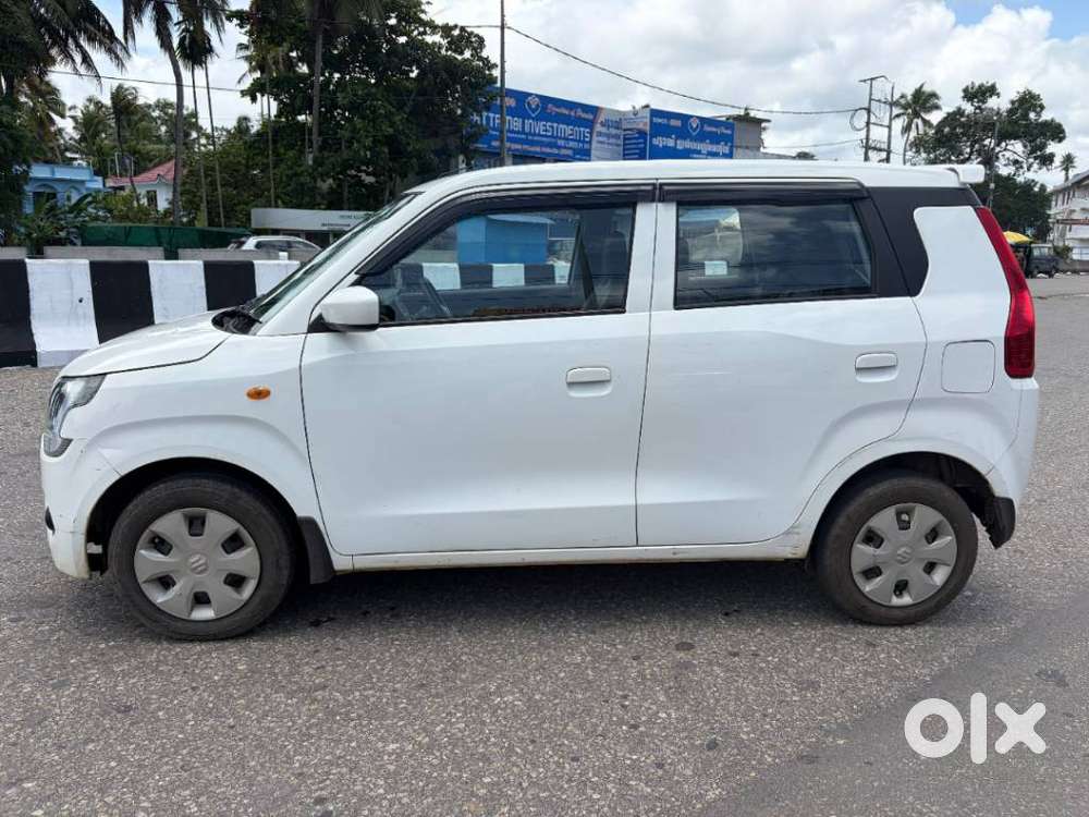 Maruti Suzuki Wagon R Vxi, 2022
