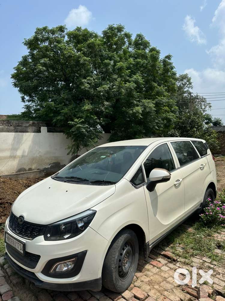 Mahindra Marazzo Diesel 2019