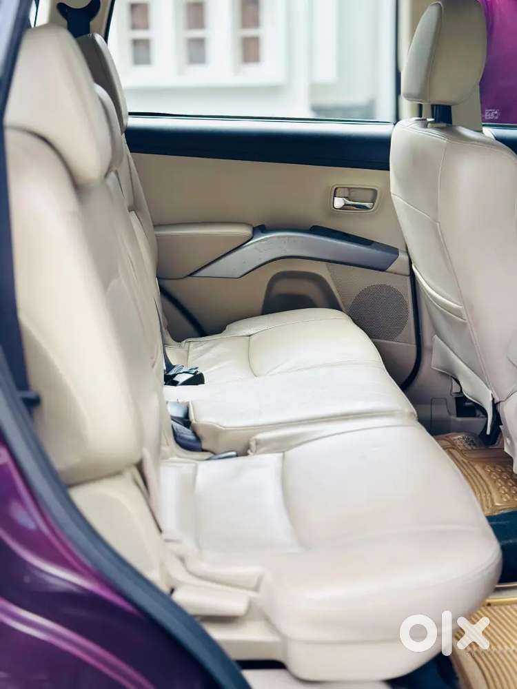 Mitsubishi Outlander 2010 Petrol