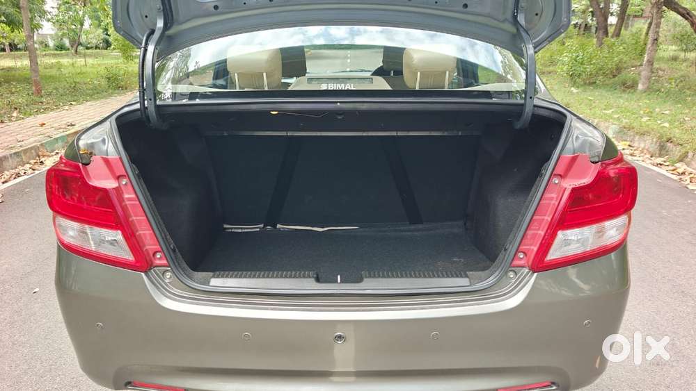 Maruti Suzuki Swift Dzire 1.2 Vxi, 2017, Petrol