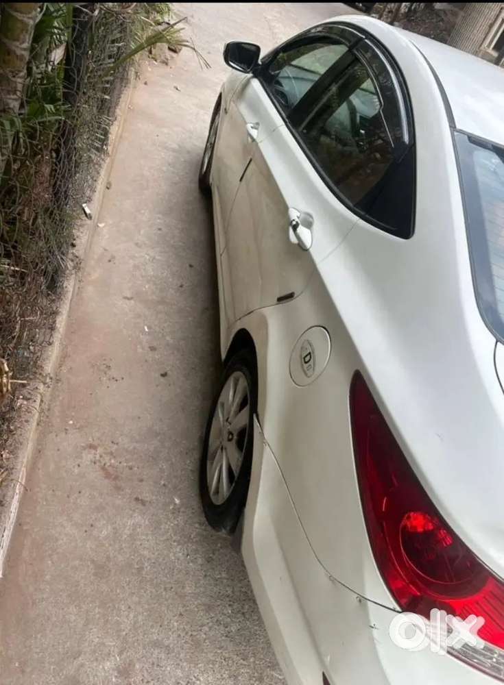 Hyundai Verna 2011 Diesel Well Maintained