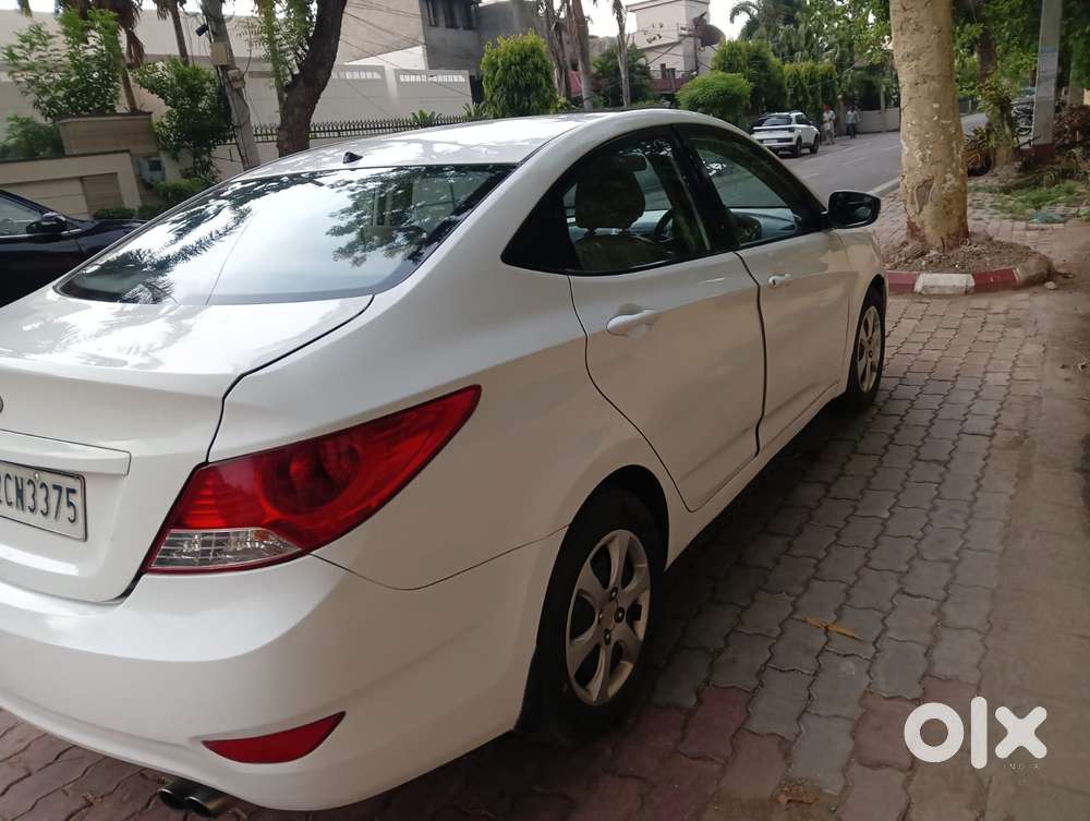 Hyundai Verna, 2014, Diesel