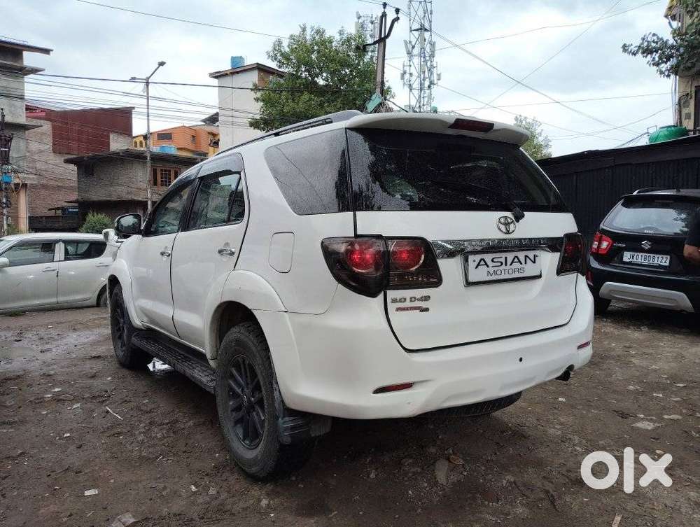 Toyota Fortuner 4x4 Mt, 2013, Diesel