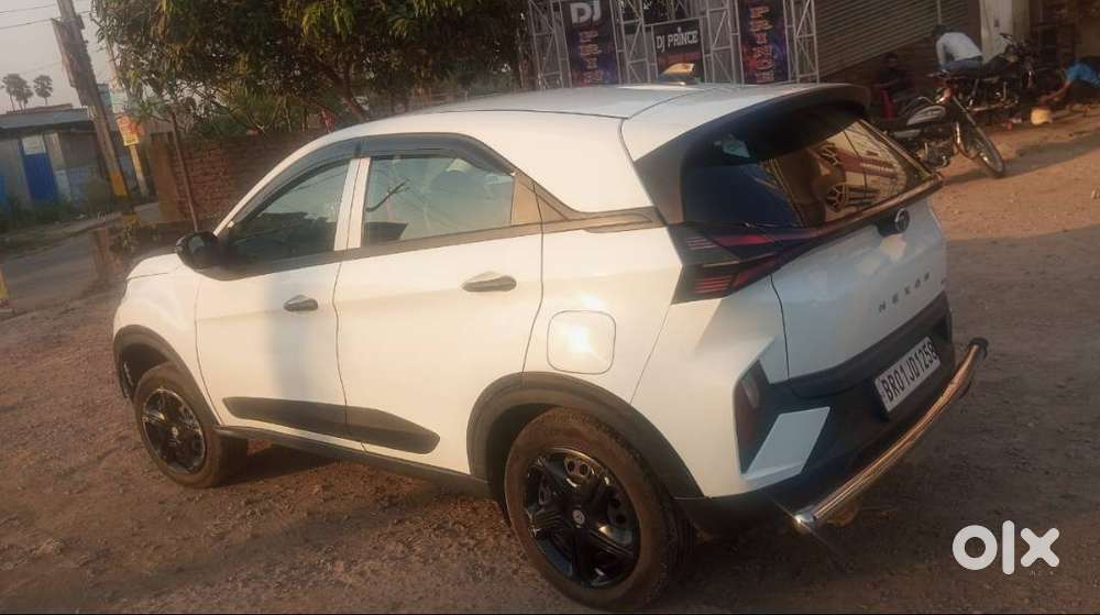 Tata Nexon Dual Cng Company Fitted 28400 Km