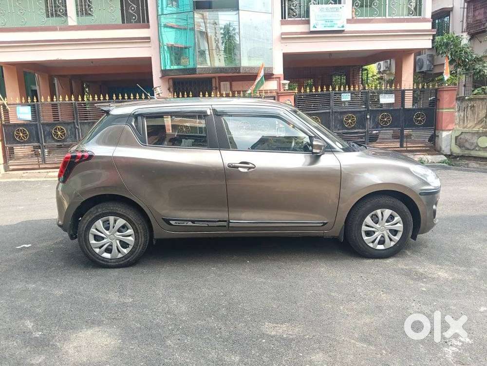 Maruti Suzuki Swift 1.2 Vxi (o), 2022, Petrol
