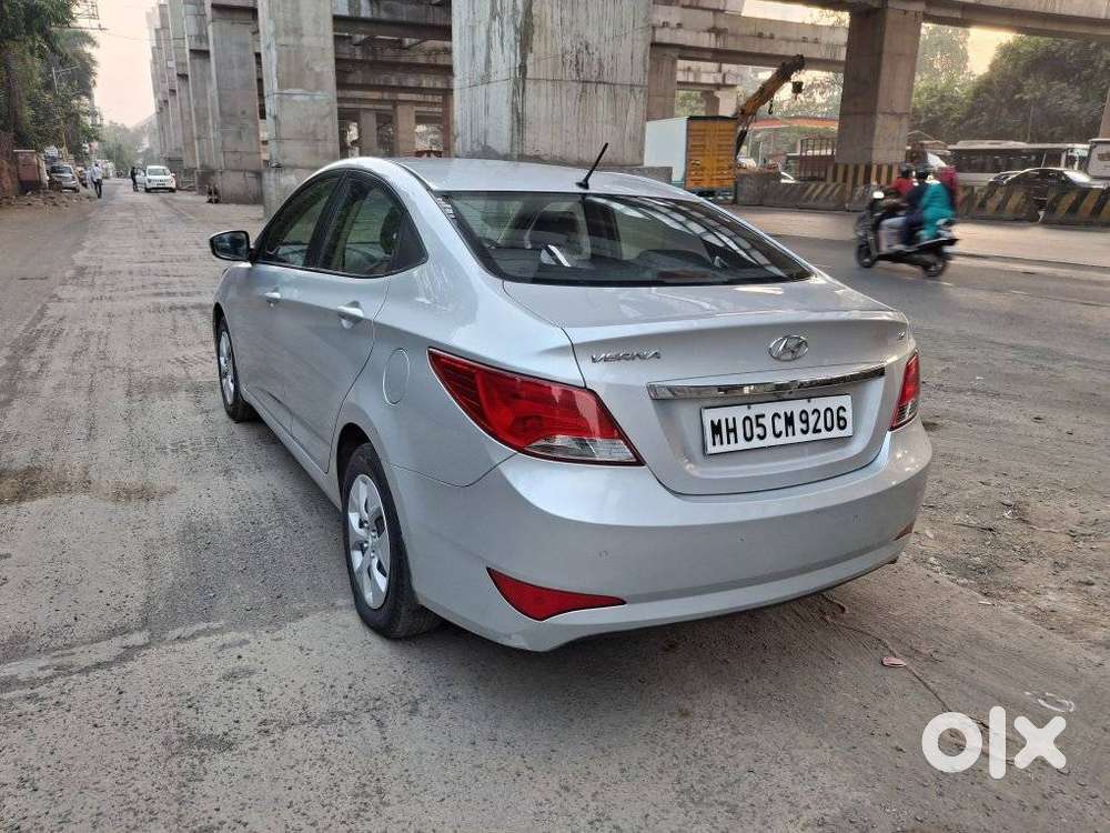 Hyundai Verna [2015-2017] Fluidic 4s 1.6 Vtvt S, 2016, Petrol