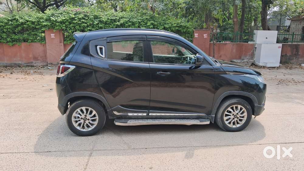 Mahindra Kuv 100 K8 5str, 2016, Petrol
