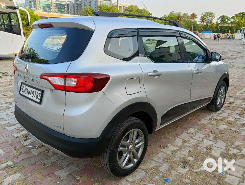 Renault Triber Rxz, 2021, Petrol