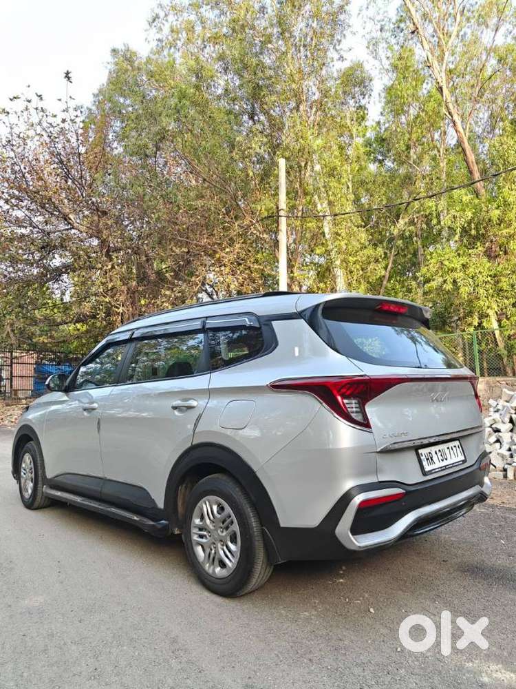 Kia Carnival Prestige, 2023, Cng & Hybrids