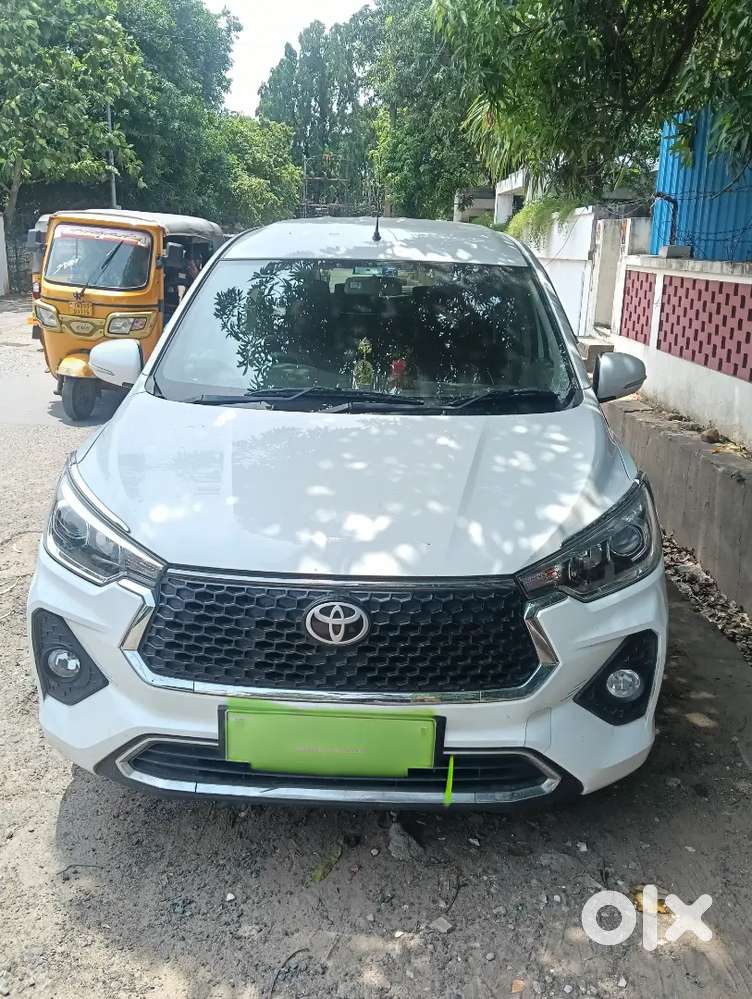 Toyota Rumion 2024 Petrol 41000 Km Driven